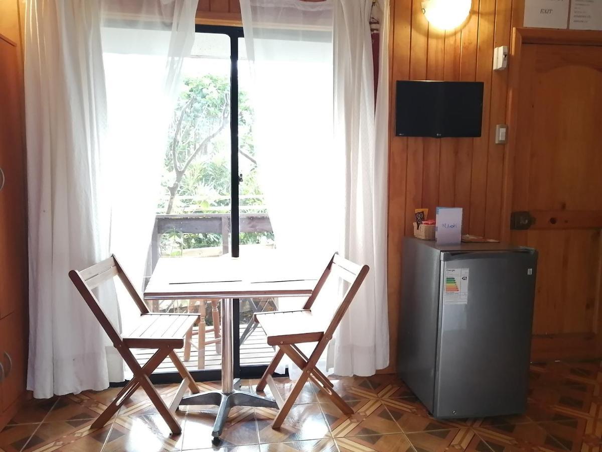 Tuava Lodge Ханга Роа Екстериор снимка
