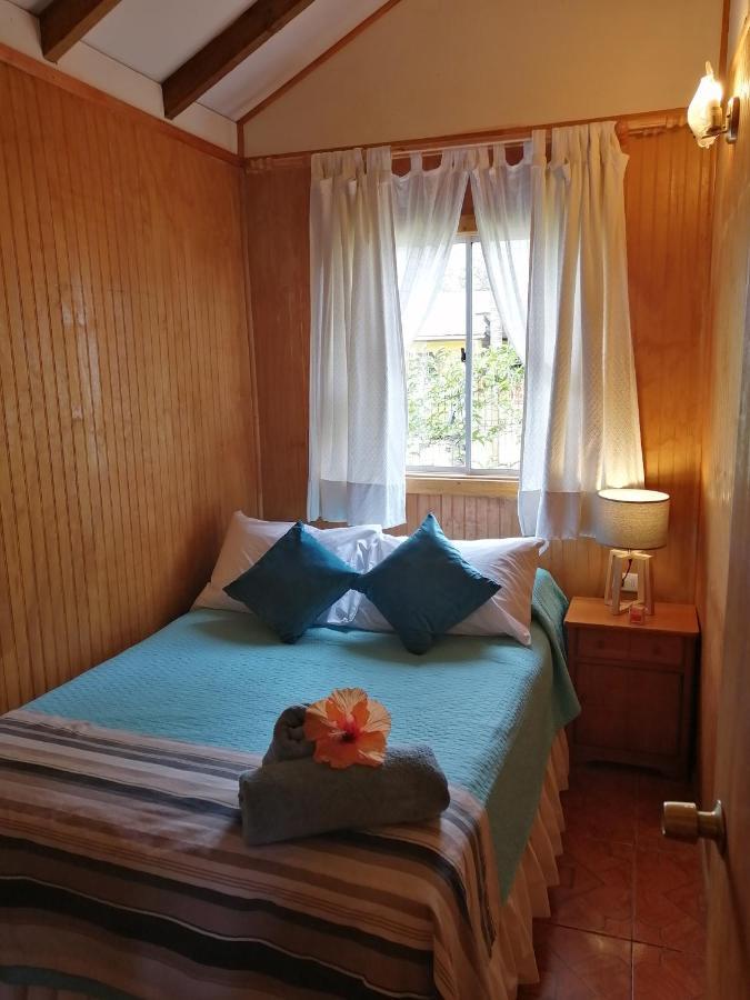 Tuava Lodge Ханга Роа Екстериор снимка