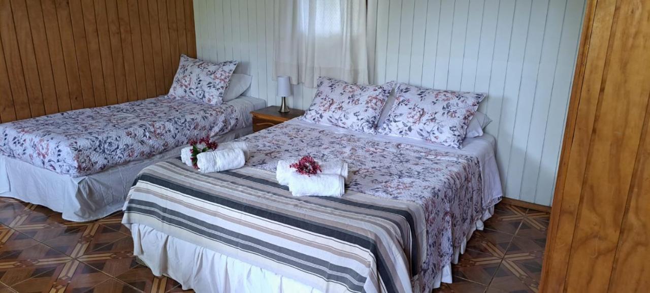 Tuava Lodge Ханга Роа Екстериор снимка